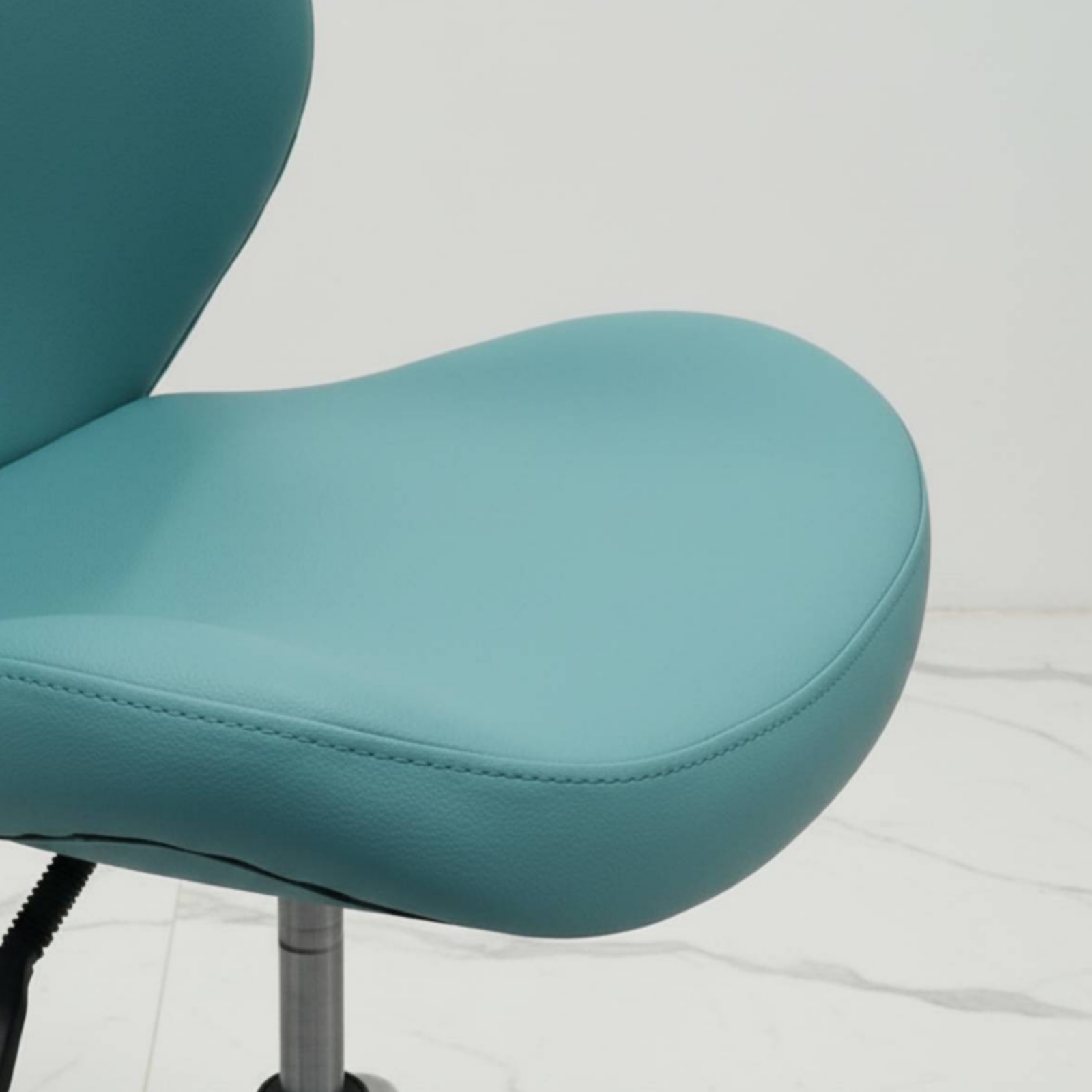 Kursi Putar Berlapis Kain Kurs - Furniture Chairs For Office ulasan dan harga